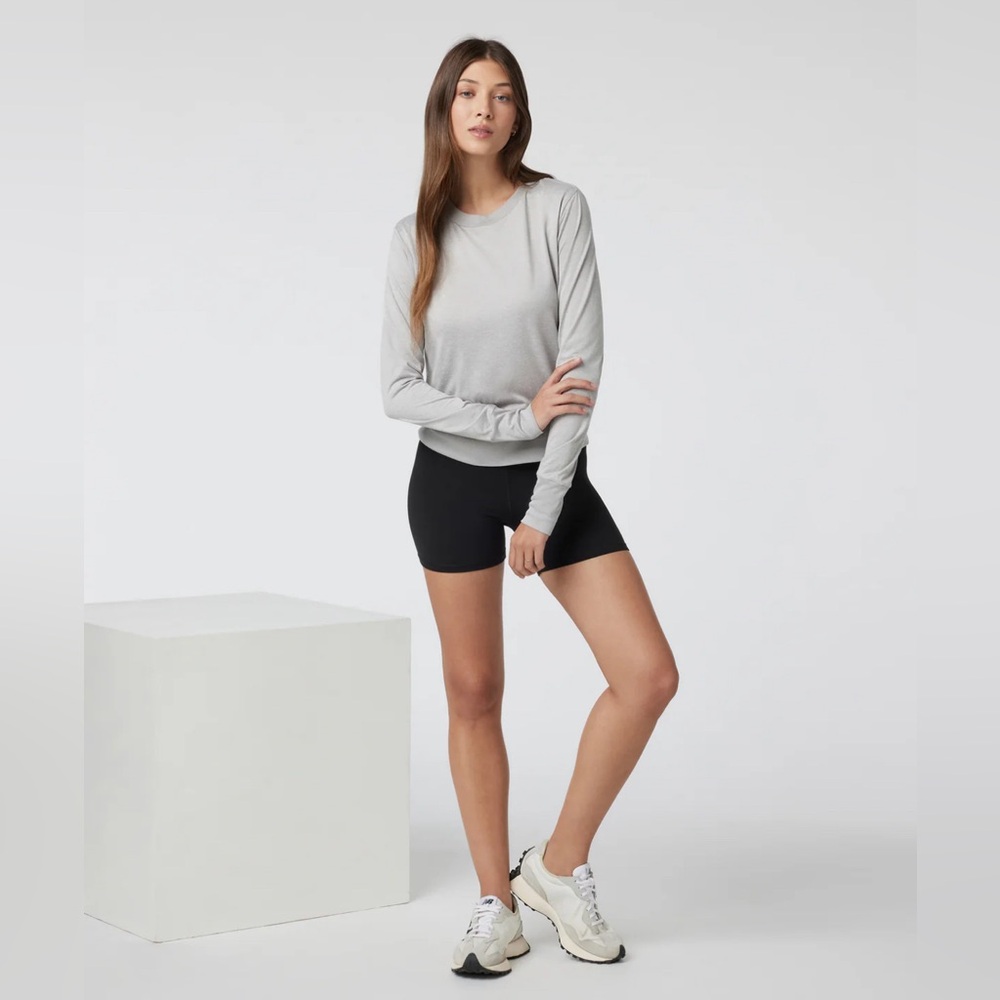 Vuori Daydream Crew (Light Heather Grey)